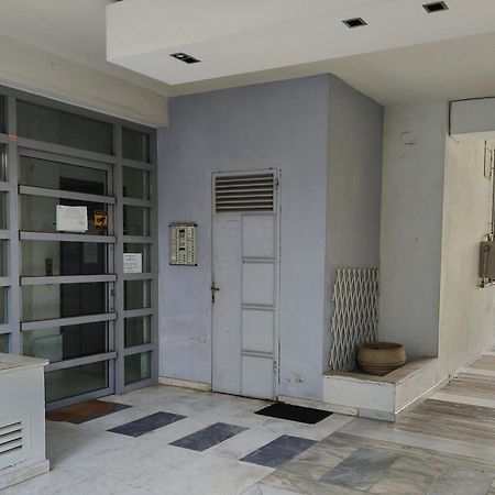 Homely Flat Near Airport Солун Екстериор снимка