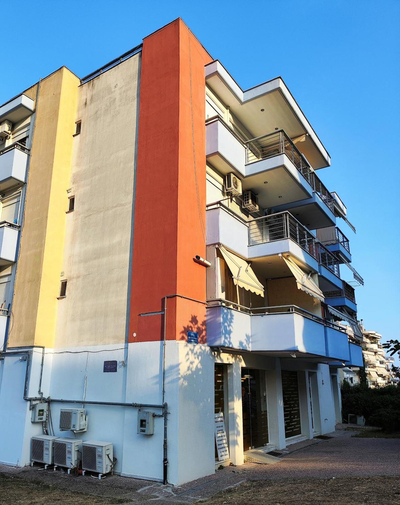 Homely Flat Near Airport Солун Екстериор снимка