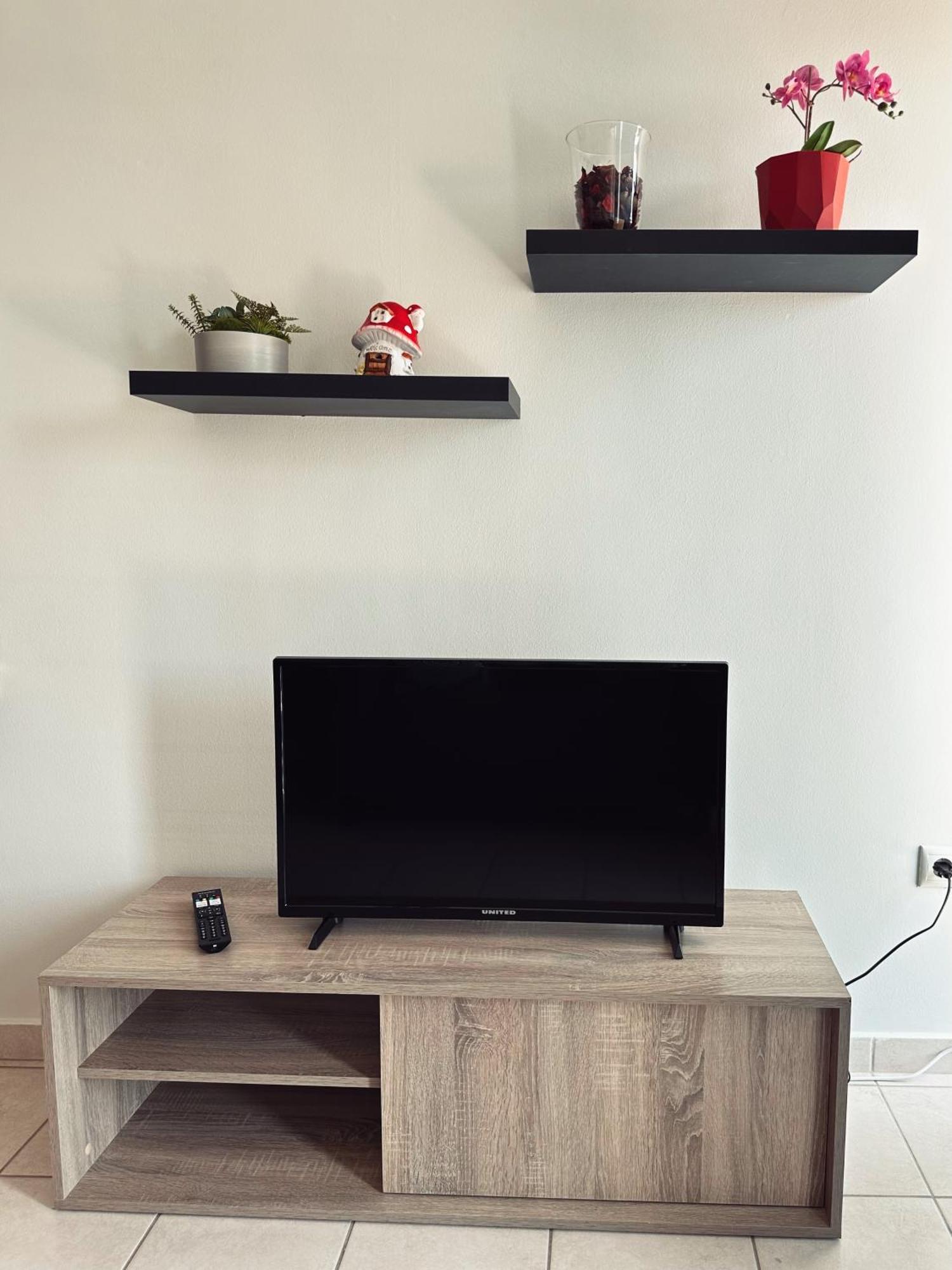 Homely Flat Near Airport Солун Екстериор снимка