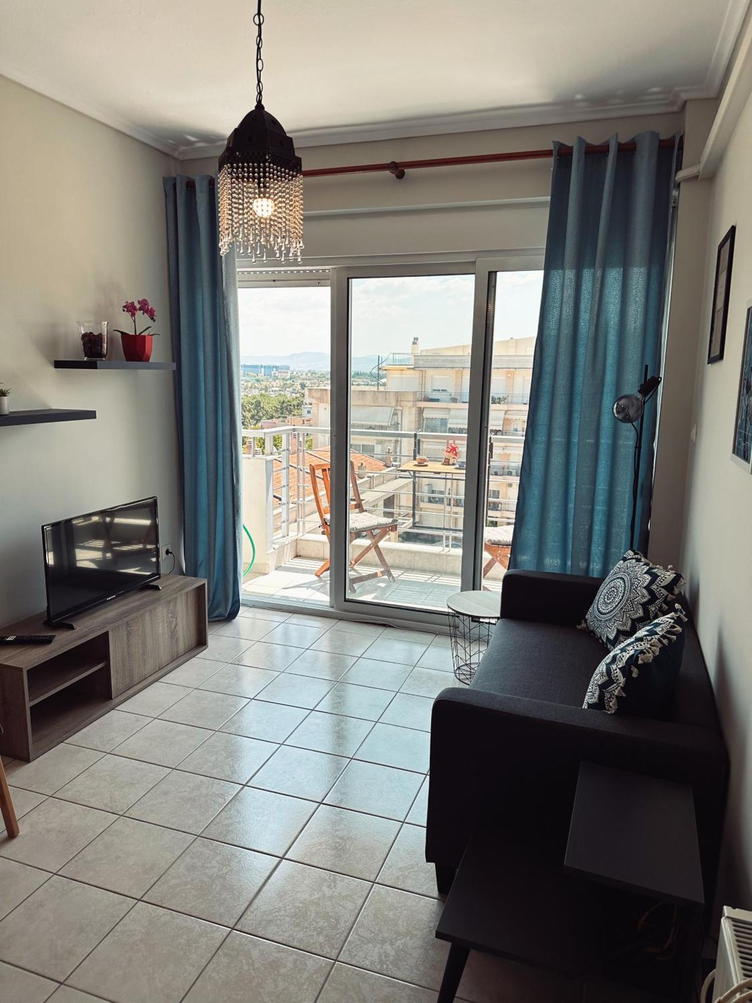 Homely Flat Near Airport Солун Екстериор снимка